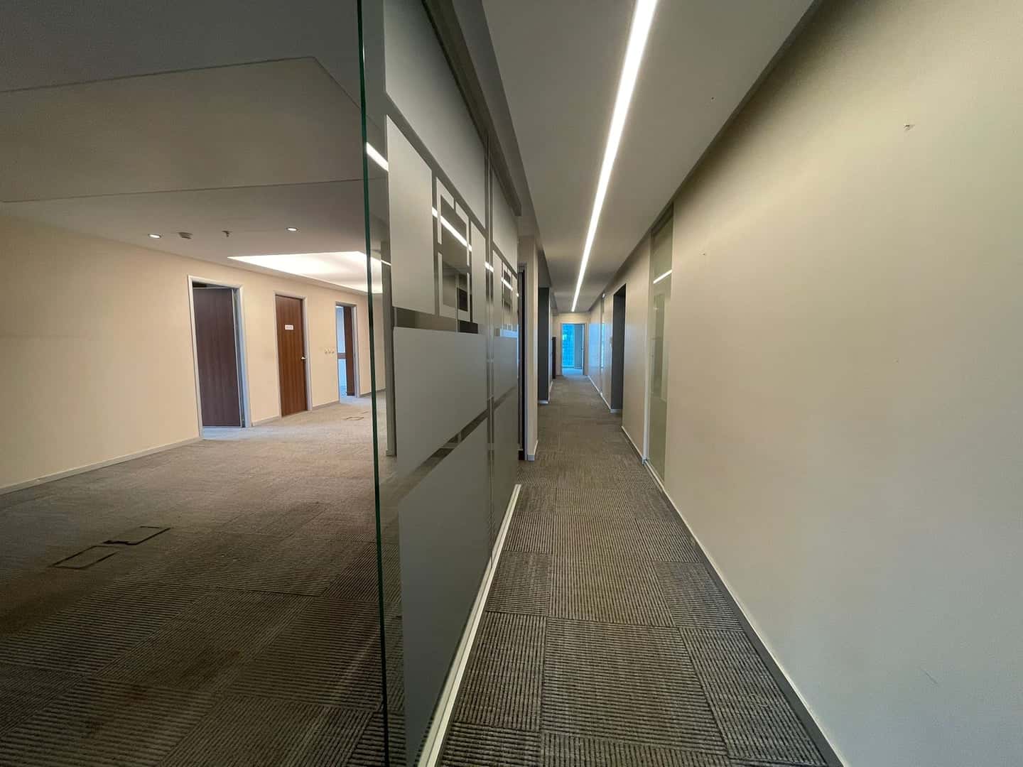 Sun Plaza - Fotoğraf 1