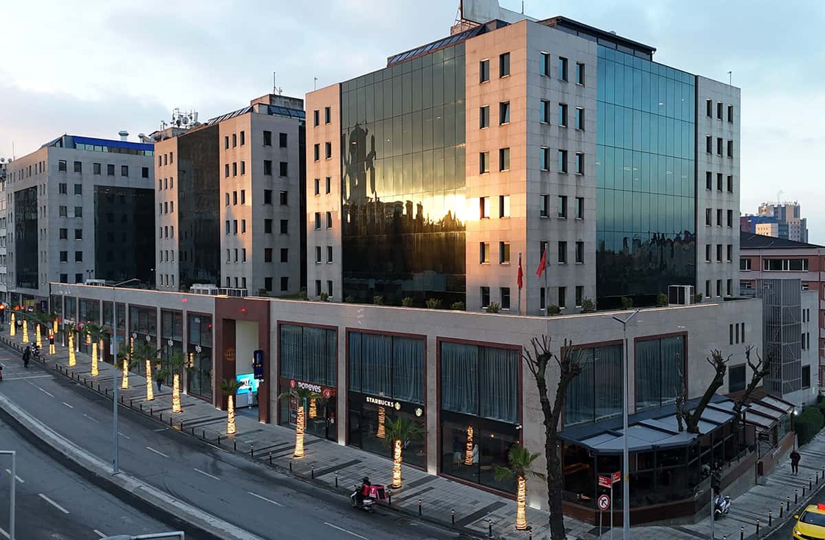 BOLKAN CENTER — ofis binası