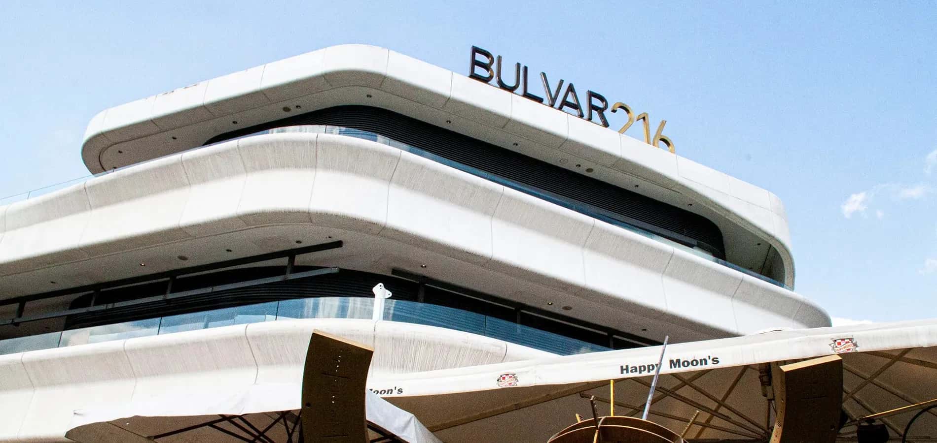 Bulvar 216 — ofis binası