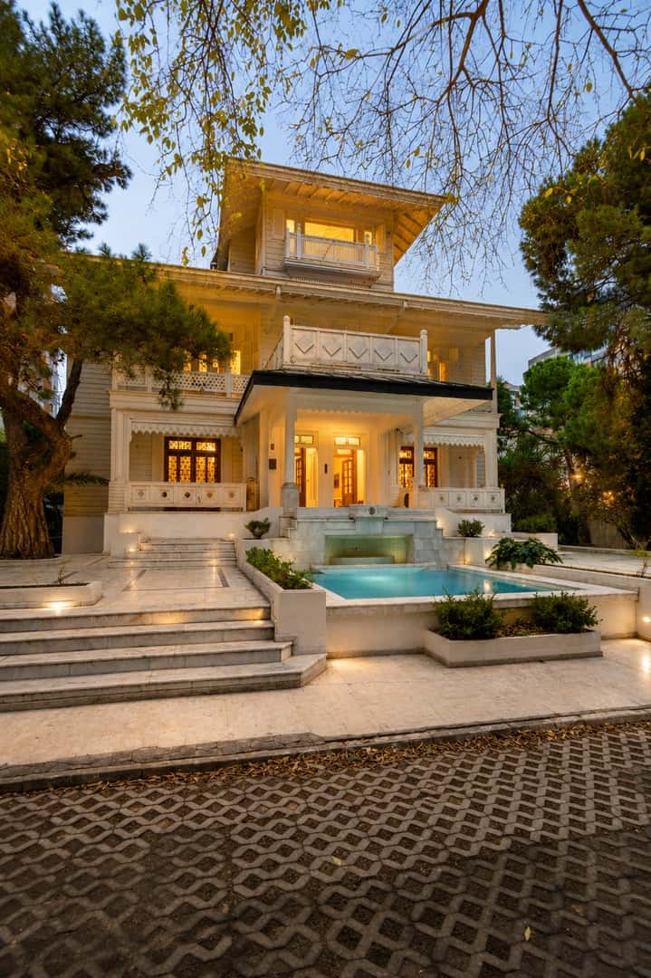 Kavala Köşkü — ofis binası