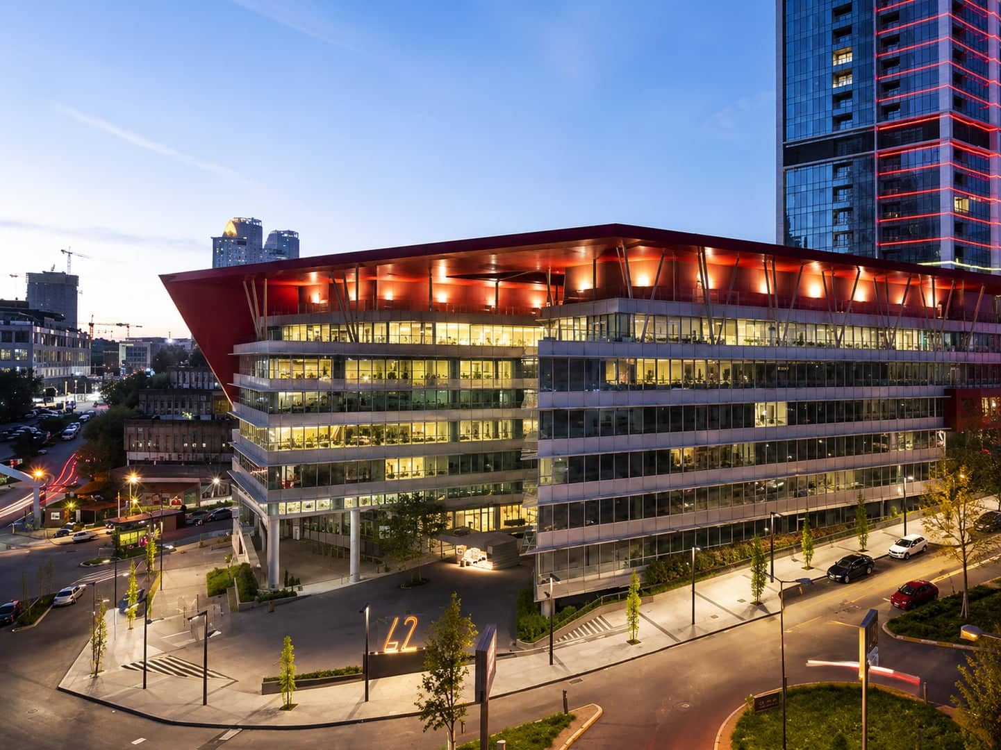 Maslak Aksoy Plaza — ofis binası