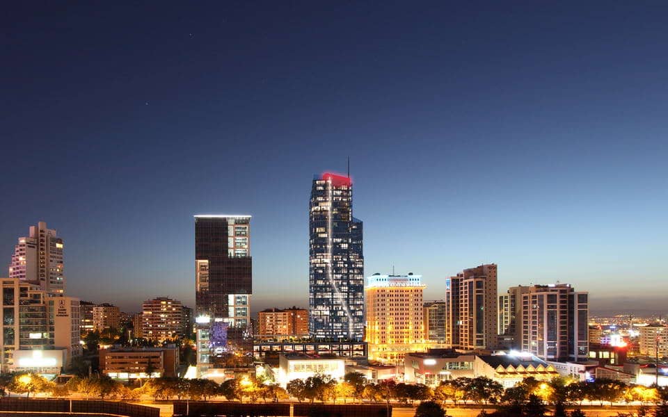Regnum Sky Tower — ofis binası