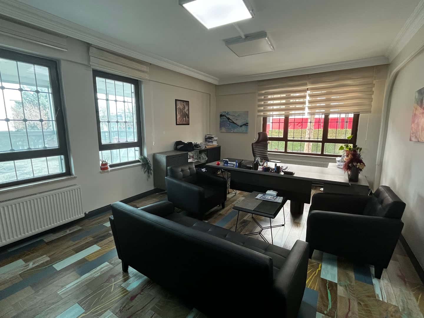 premium ofis alanı - Fotoğraf 1