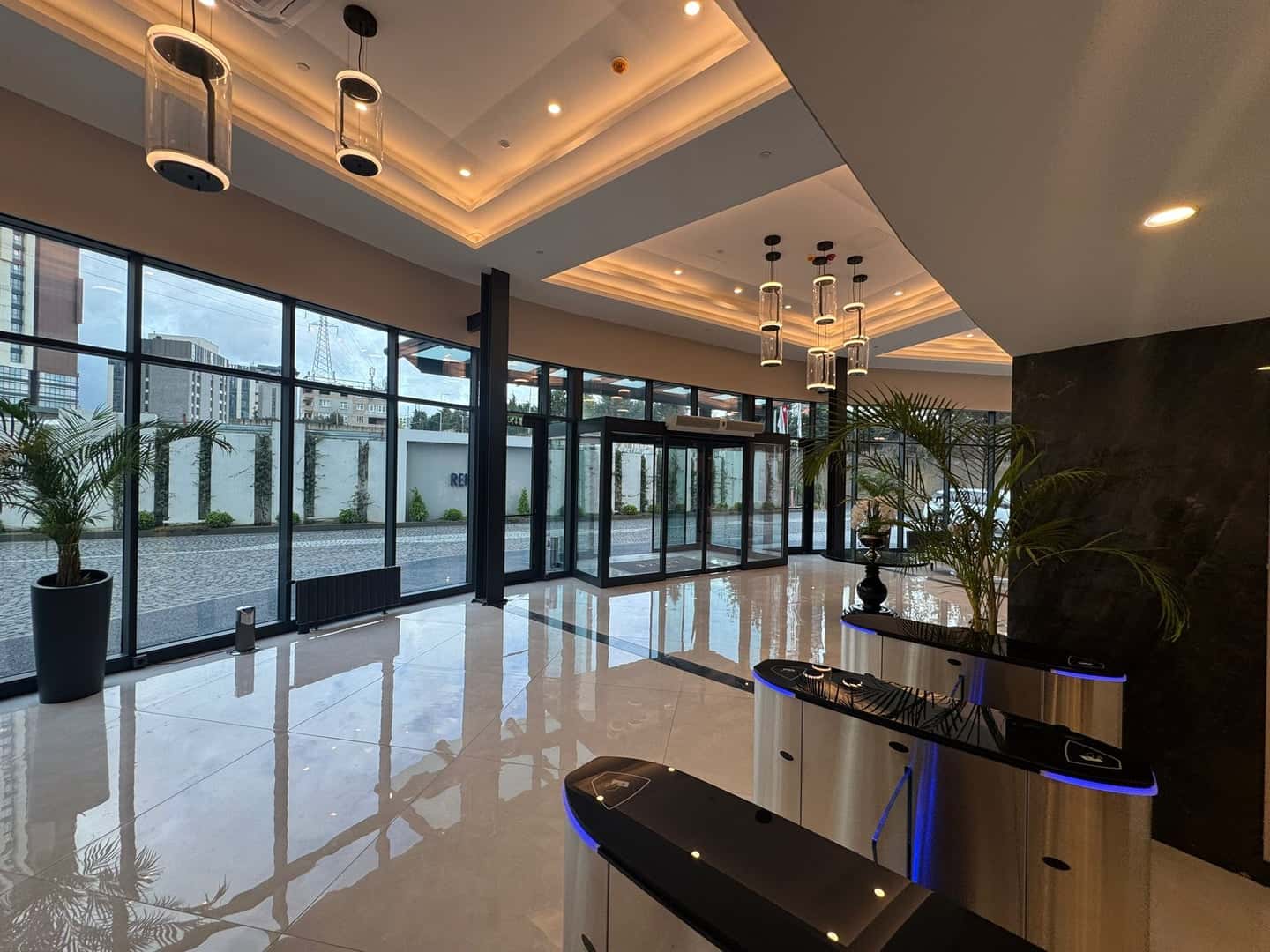 Alize Tower - Fotoğraf 1