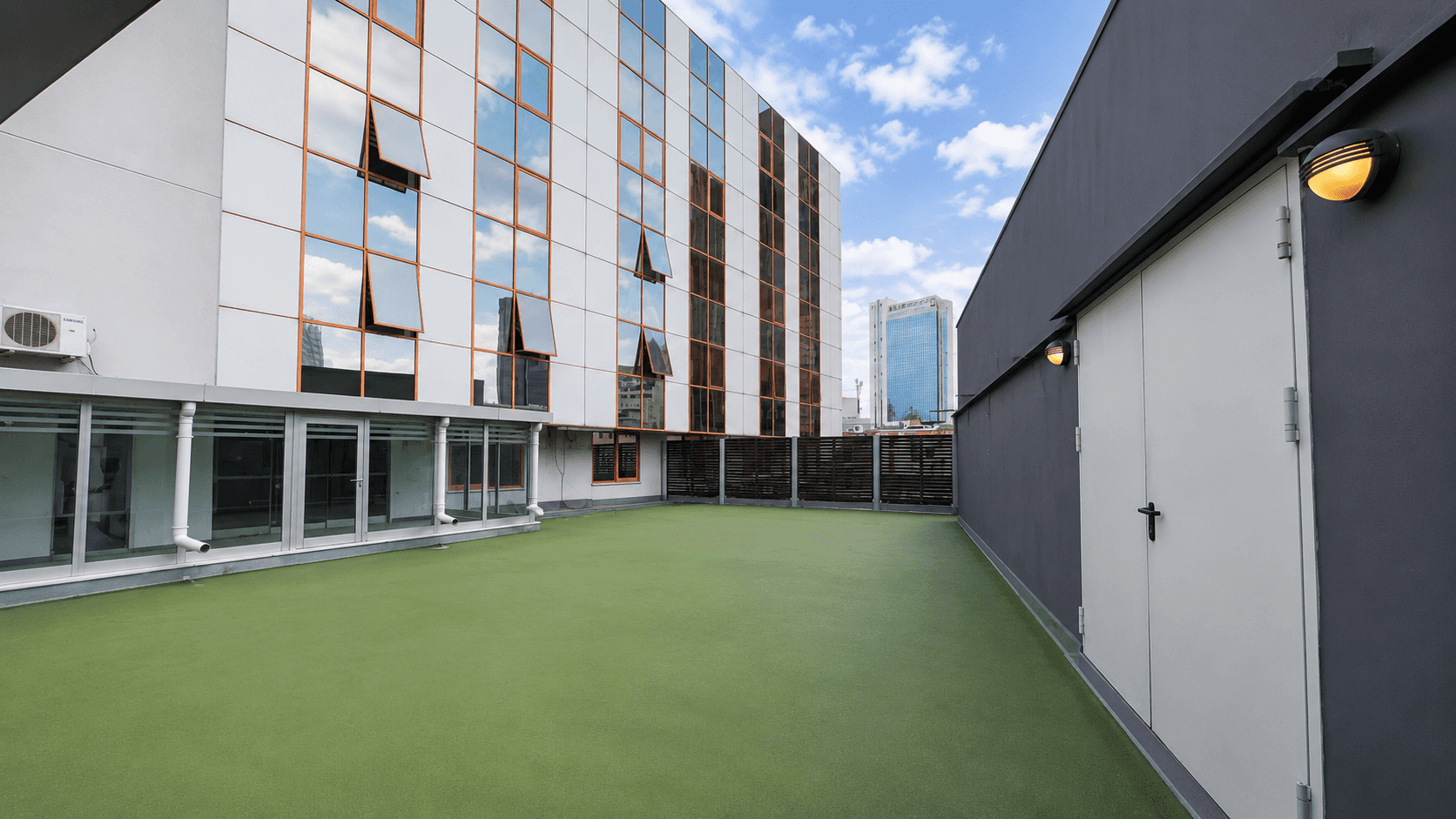 Ata Center - Plaza Katı Sarıyer - Fotoğraf 4
