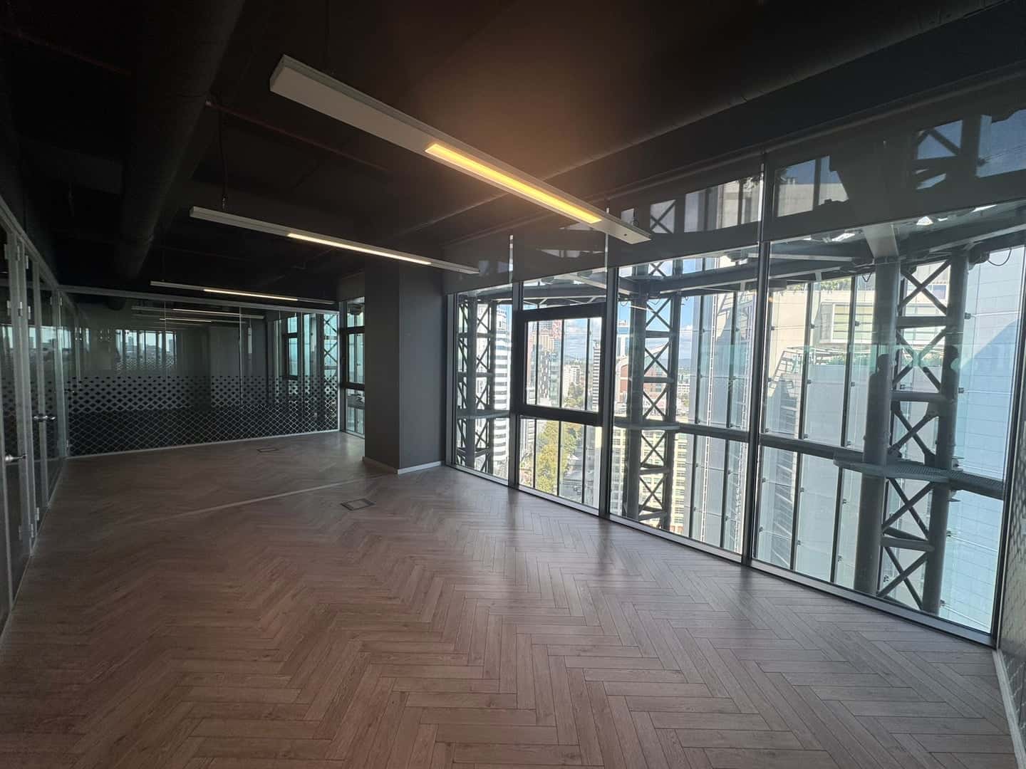 BOLKAN CENTER - Bina Şişli - Fotoğraf 2