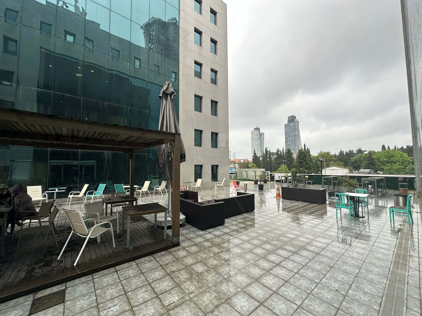 Bolkan Center - Hazır Ofis Şişli - Fotoğraf 3