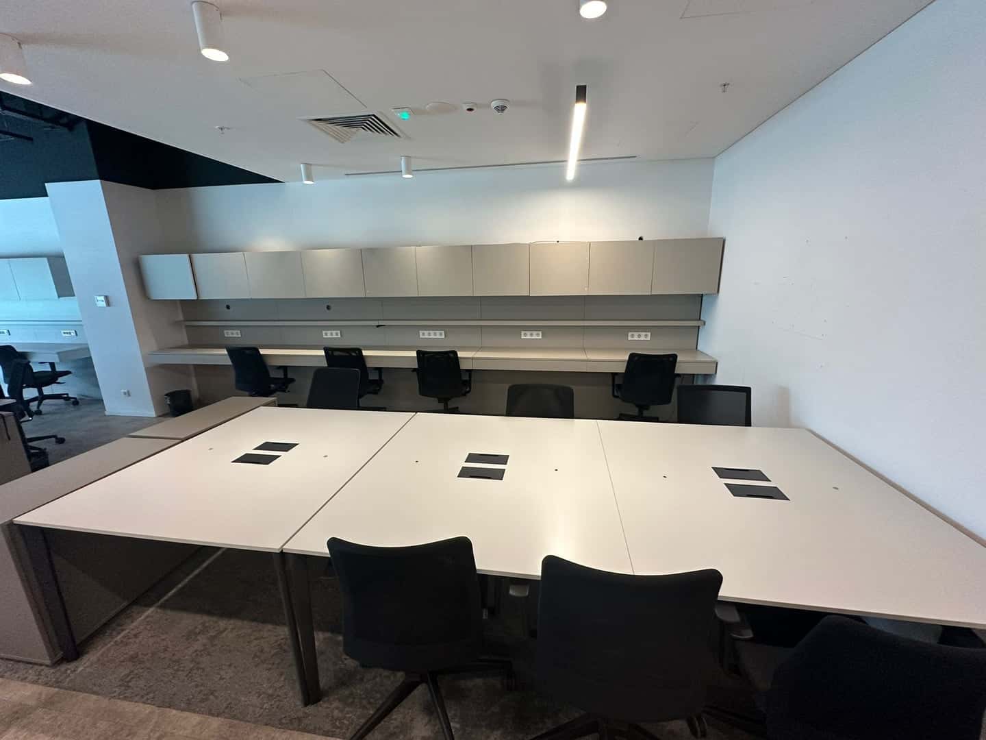 Bulvar 216 - Hazır Ofis Ataşehir - Fotoğraf 3