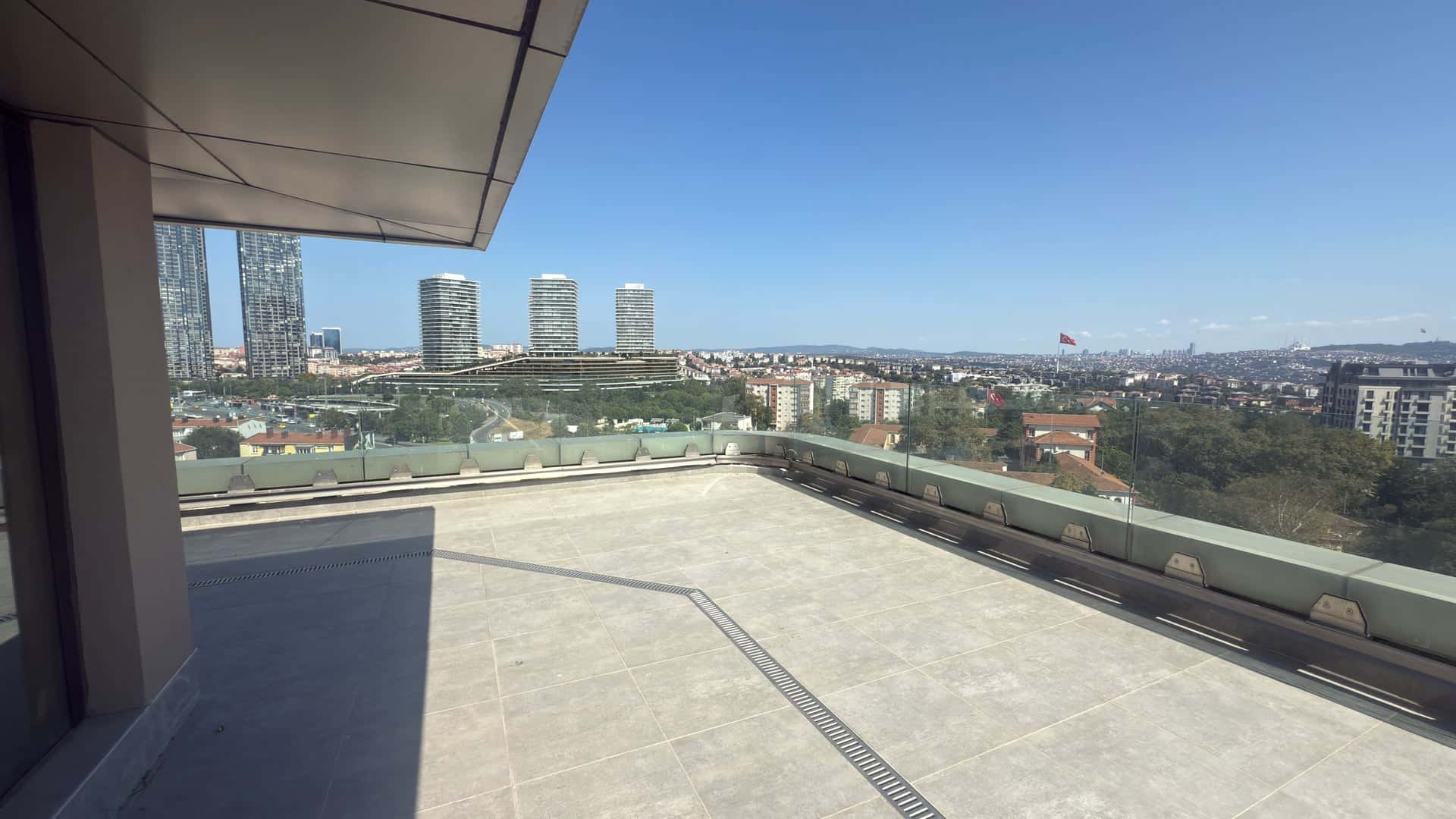 D PLAZA - Plaza Katı Beşiktaş - Fotoğraf 5