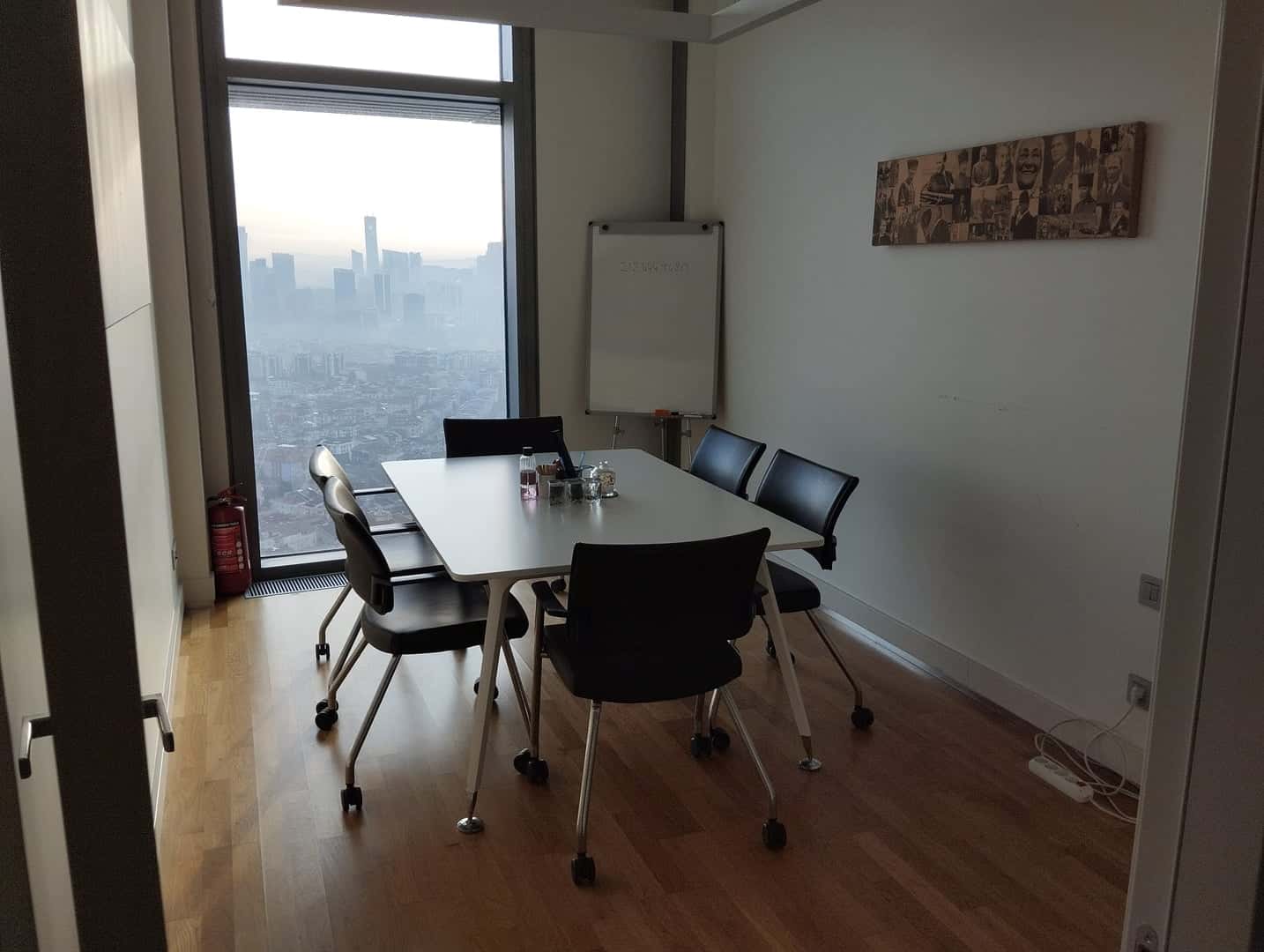 Emaar - Hazır Ofis Üsküdar - Fotoğraf 3