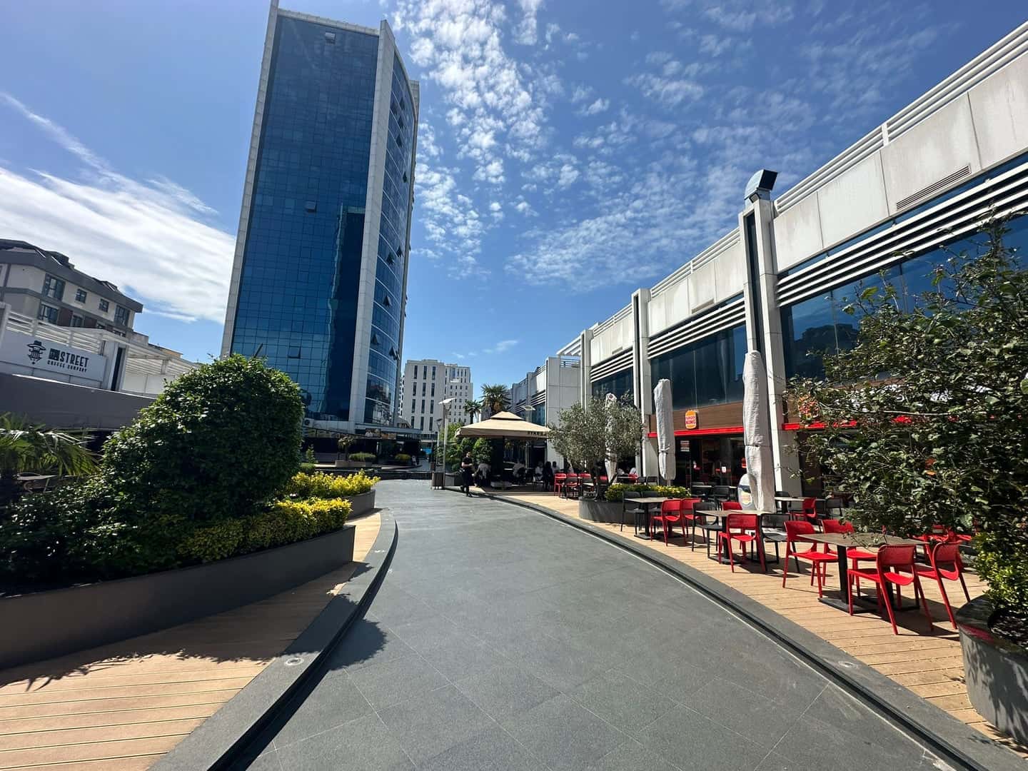Hukukçular Towers - Hazır Ofis Kartal - Fotoğraf 4