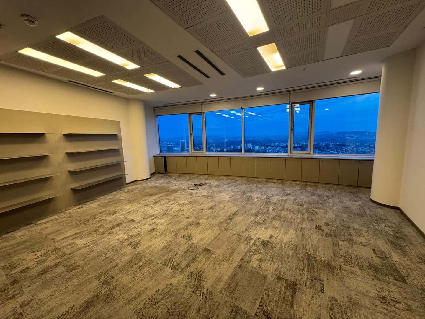 Metrocity - Plaza Katı Şişli - Fotoğraf 3