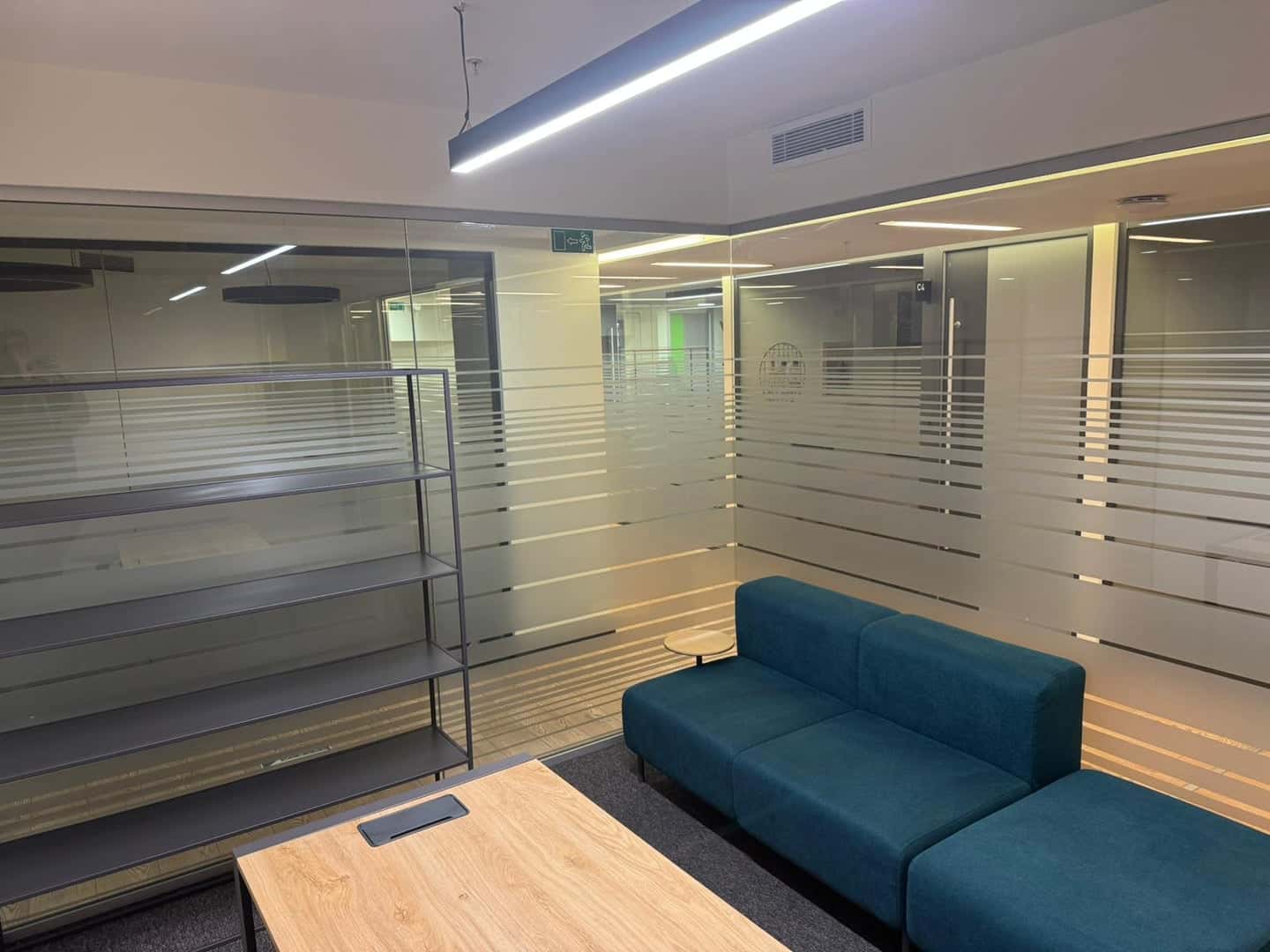 Kanyon Avm Yanında 14m2 Hazır Ofis - Hazır Ofis Şişli - Fotoğraf 3