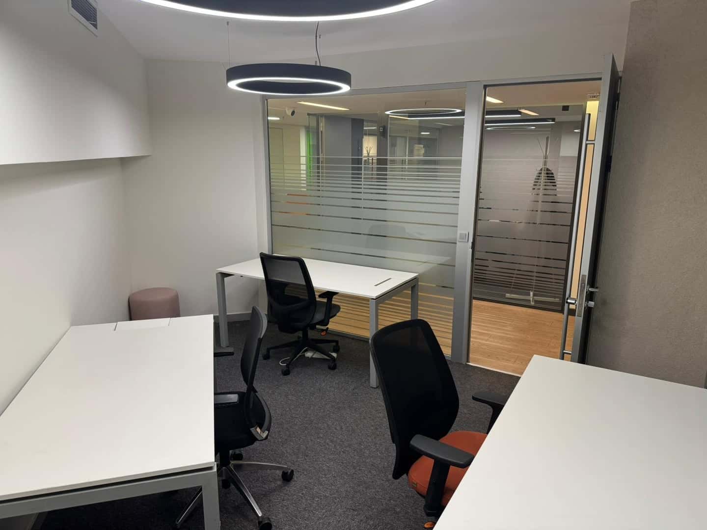 Kanyon Avm Yanında 18m2 Hazır Ofis - Hazır Ofis Şişli - Fotoğraf 2