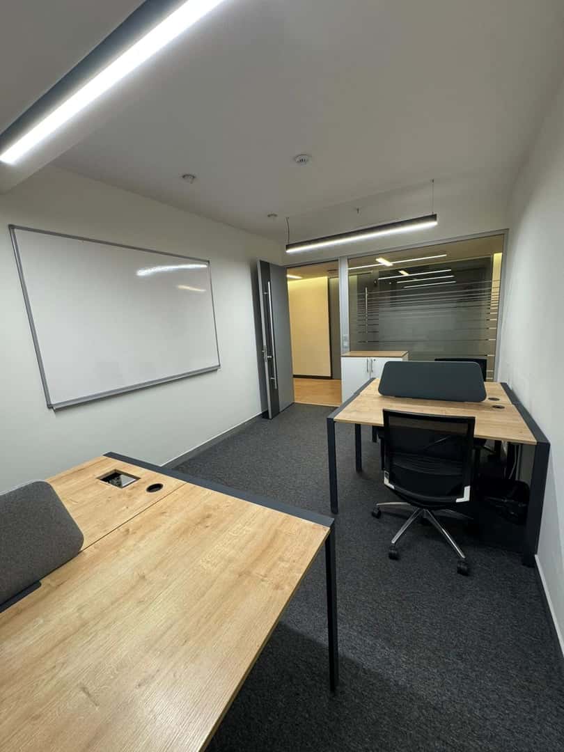 Kanyon Avm Yanında 19m2 Hazır Ofis - Hazır Ofis Şişli - Fotoğraf 3