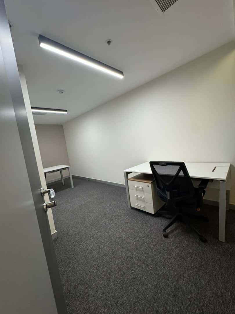 Kanyon Avm Yanında 19m2 Hazır Ofis - Hazır Ofis Şişli - Fotoğraf 3
