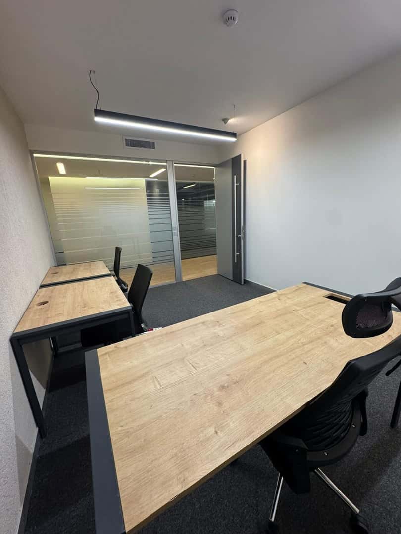 Kanyon Avm Yanında 20m2 Hazır Ofis - Fotoğraf 1