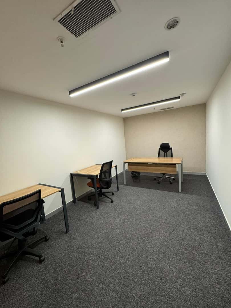 Kanyon Avm Yanında 20m2 Hazır Ofis - Fotoğraf 1