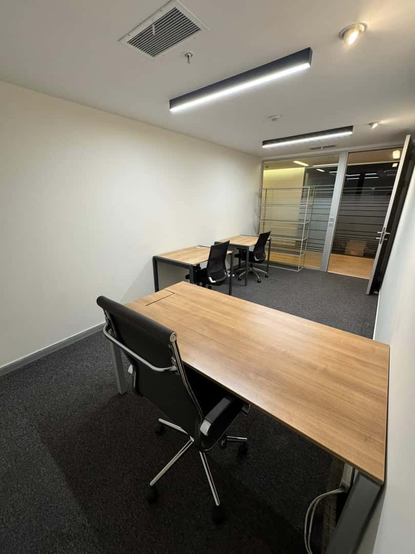 Kanyon Avm Yanında 20m2 Hazır Ofis - Fotoğraf 1