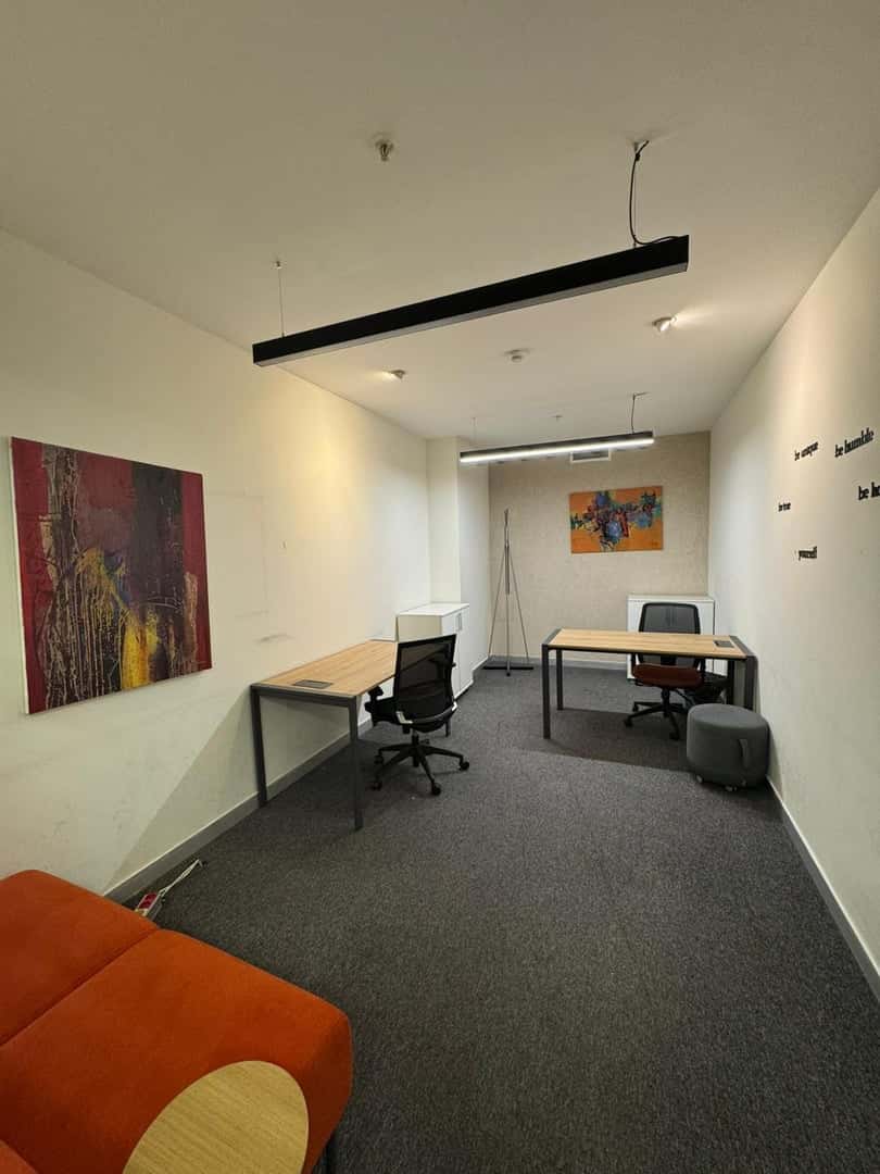 Kanyon Avm Yanında 21m2 Hazır Ofis - Fotoğraf 1