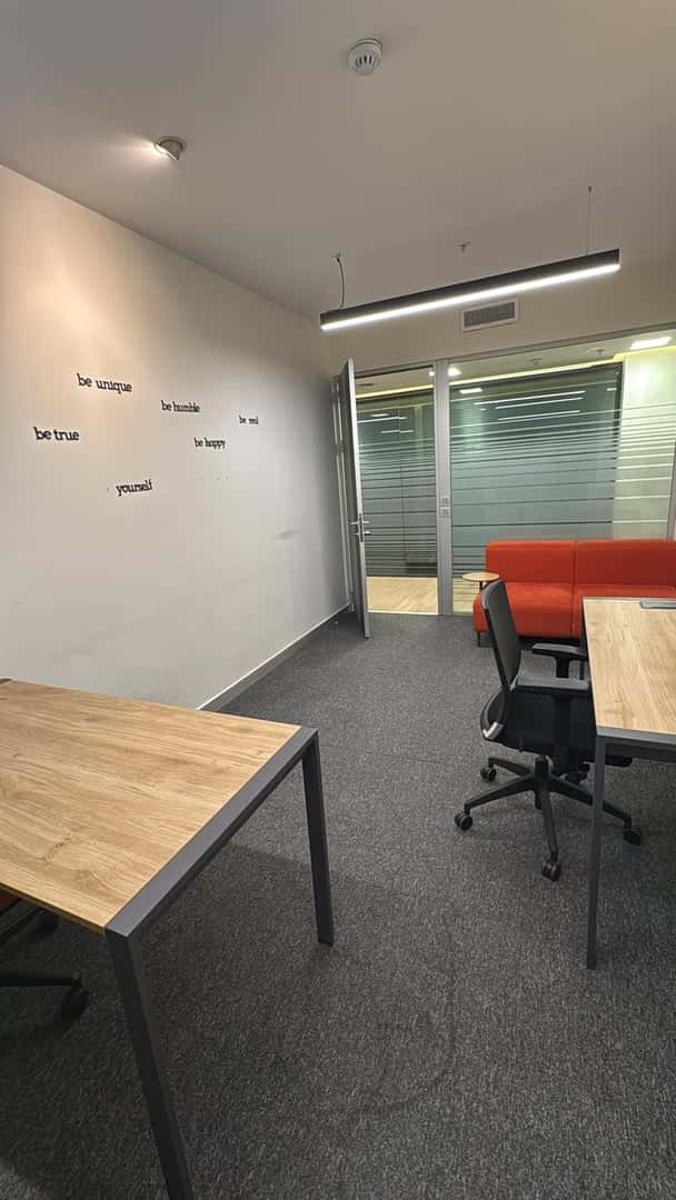 Kanyon Avm Yanında 21m2 Hazır Ofis - Hazır Ofis Şişli - Fotoğraf 3