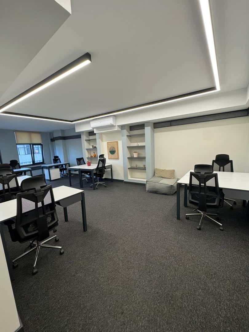 Levent Plaza'da 40m2 Hazır Ofis - Hazır Ofis Şişli - Fotoğraf 2