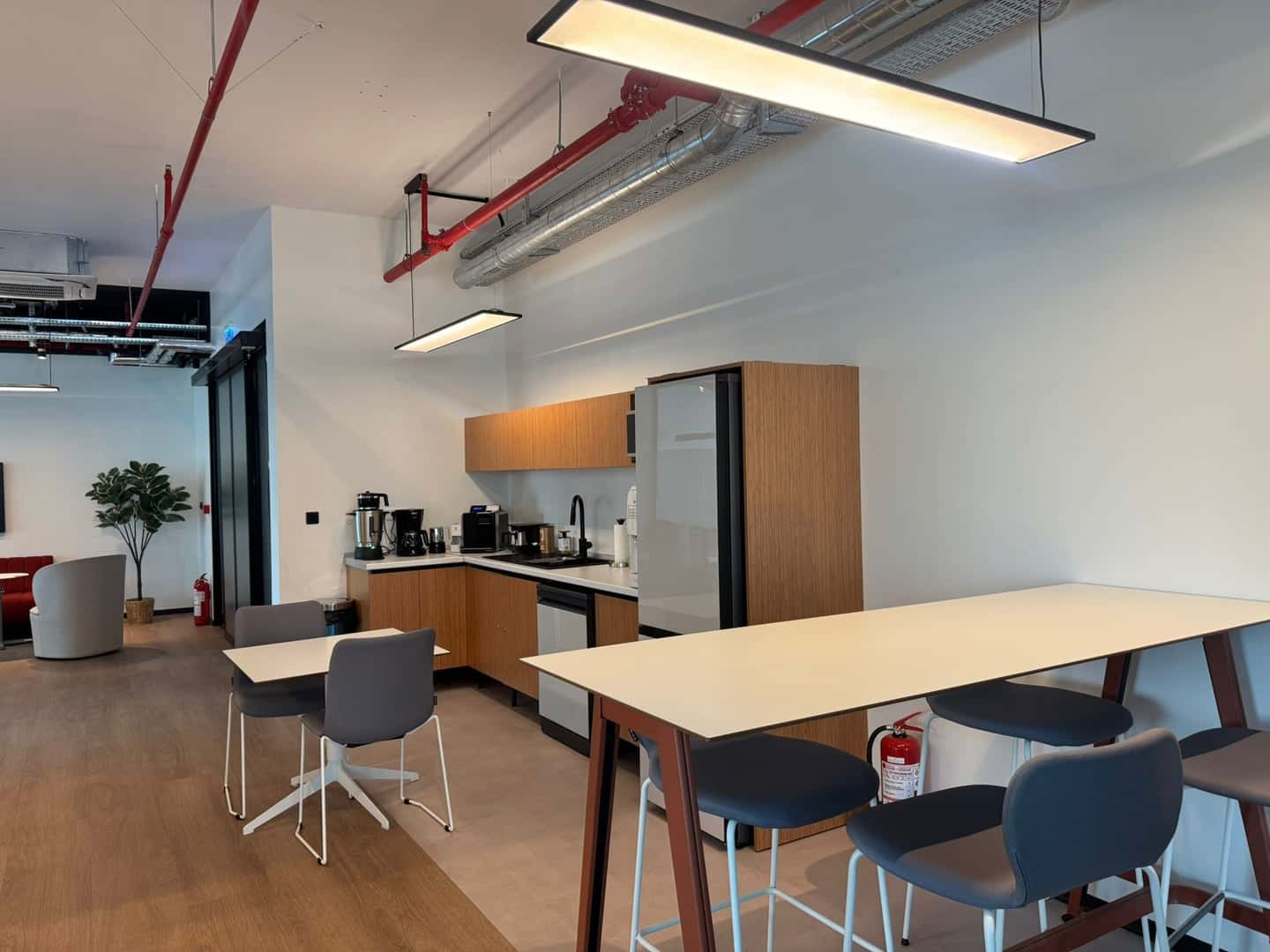 Nidakule Küçükyalı - Hazır Ofis Maltepe - Fotoğraf 4