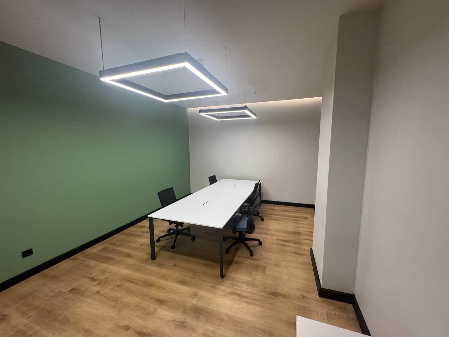 Sapphire - Hazır Ofis Kağıthane, İstanbul