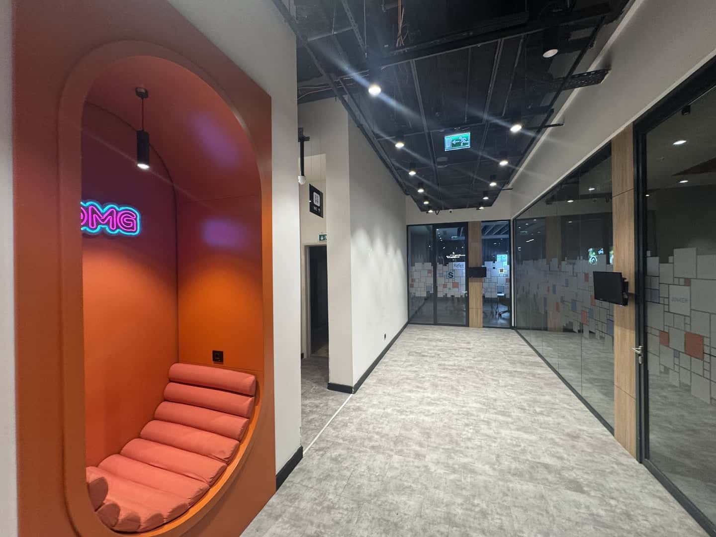 Sapphire - Hazır Ofis Kağıthane - Fotoğraf 3