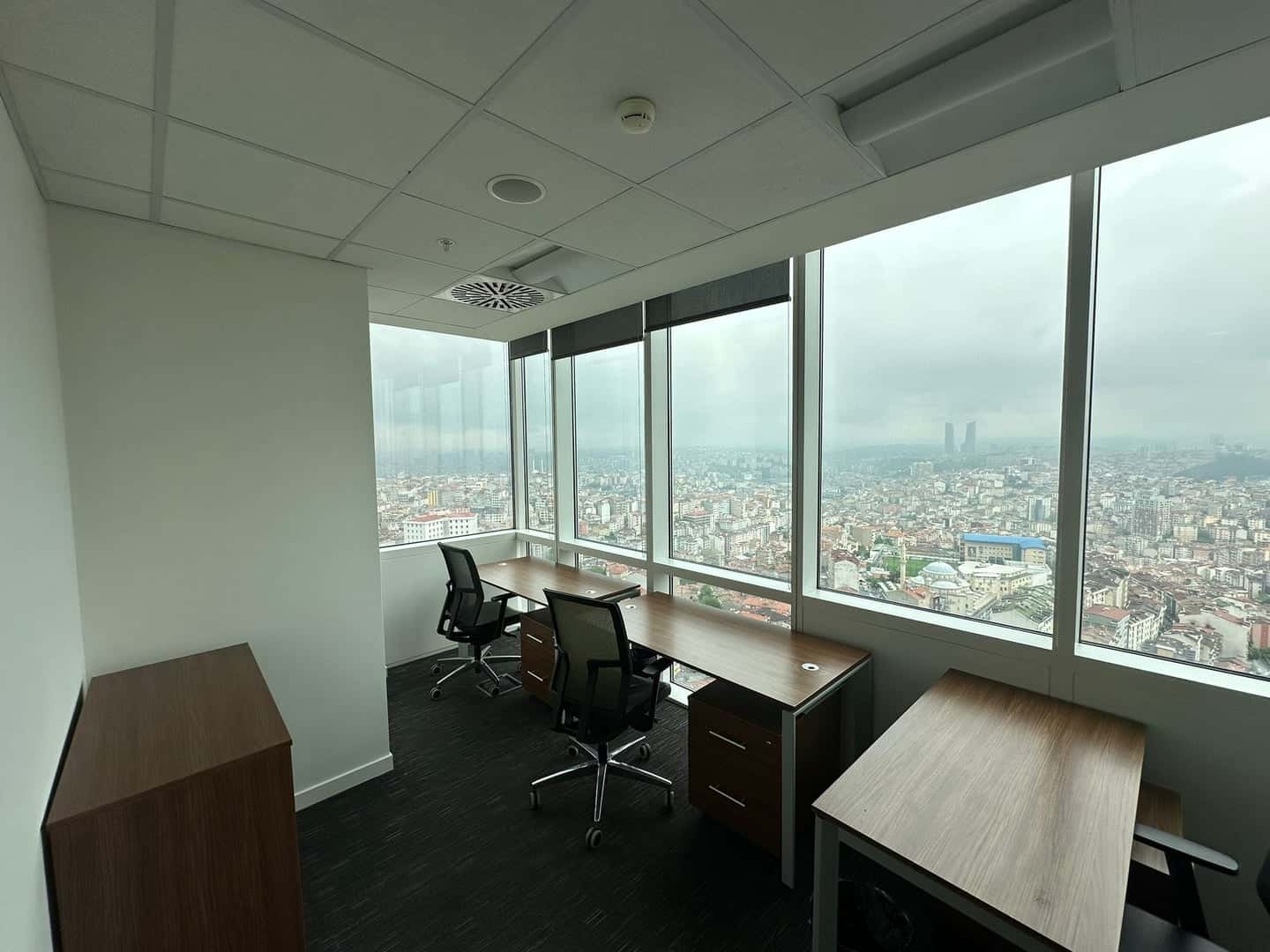 Trump Tower - Hazır Ofis Şişli - Fotoğraf 2